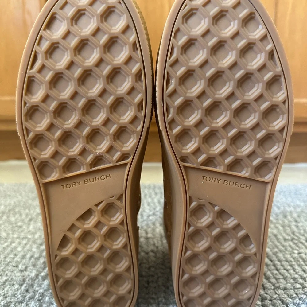 Tory Burch High Top Sneaker